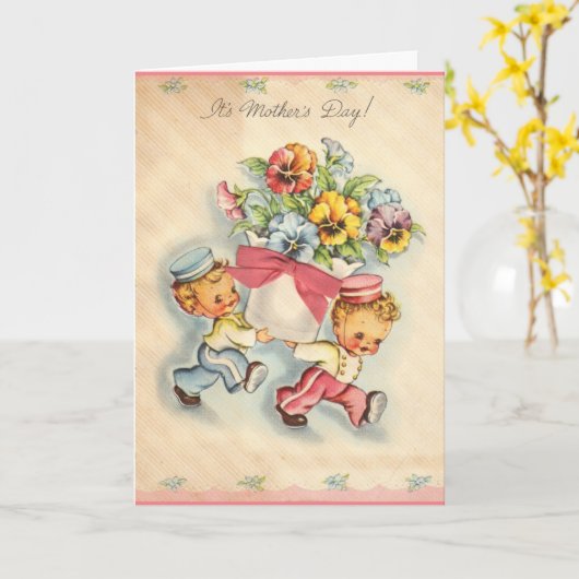 Vintage Bellboys & Pansies Moederdag Kaart (Gele Bloem)
