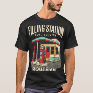 Vintage benzinestation langs de Amerikaanse weg Re T-shirt