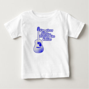 Vintage blue guitar with a positieve quote
