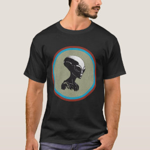 Vintage Buitenaards Hoofd – Buitenaardse Esthetiek T-shirt