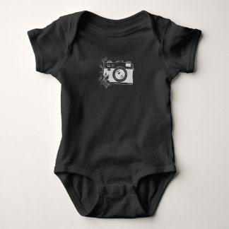 Vintage Camera – Bloemenschets Romper