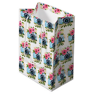 Vintage Camera's en Roze Bloemen Verjaardag Medium Cadeauzakje