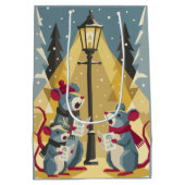 Vintage Caroling Mice Gift Bag Medium Cadeauzakje (Achterkant)