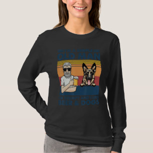 Vintage chagrijnige oude man houdt van bier en Dui T-shirt