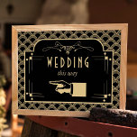 Vintage Deco Gatsby Wedding Collectie 1920 Poster<br><div class="desc">Viel in stijl met deze trendy  stijl bruiloft op deze manier. Dit ontwerp is perfect voor iedereen die een Gatsby Art Deco-feest van 1920 plant en de formulering van de sjabloon is heel gemakkelijk te personaliseren. Overeenkomende objecten zijn te vinden in het collectie.</div>