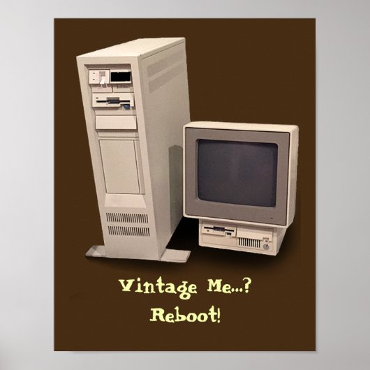 Vintage Desktopcomputer Herstart Klein Poster (Voorkant)