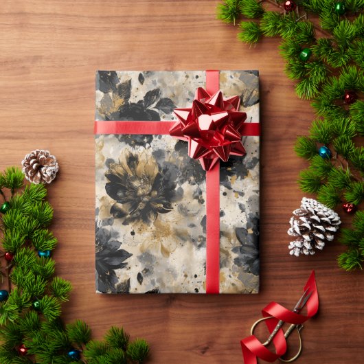 Vintage Distressed Black Flowers Beige Background Cadeaupapier (Feestdagen Geschenken)