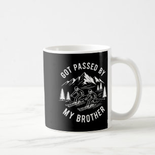 Vintage doorgegeven door broer shirt grappige ski koffiemok