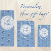Vintage Faded Blue Roses Personalized Groot Cadeauzakje