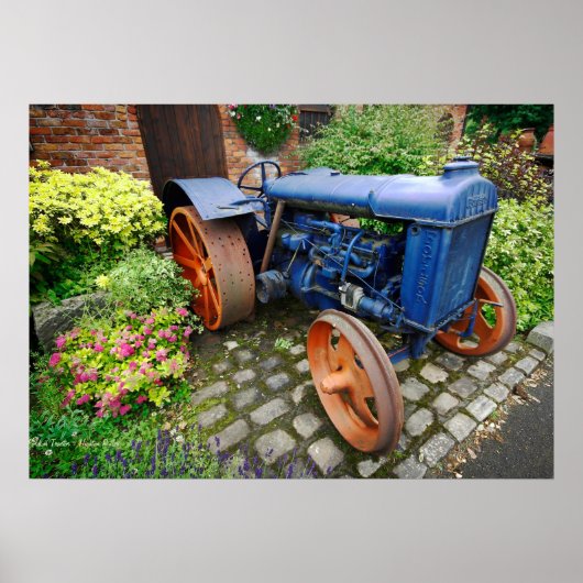 Vintage Fordson Tractor poster (Voorkant)