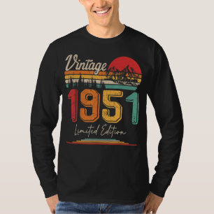 Vintage geboren in 1951 geboortejaar partij A T-shirt
