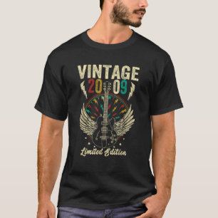 Vintage Geboren in 2009 16e Verjaardagscadeaus 16 T-shirt