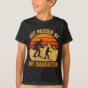 Vintage Gepromoot Door Mijn Dochter Grappige Ski R T-shirt