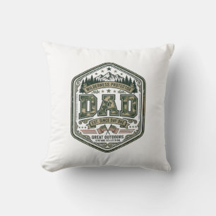 Vintage Gravure Vader Berg Badge Shirt Ontwerp_ Kussen