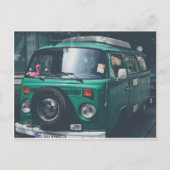 VINTAGE GREEN VAN POSTCARD BRIEFKAART (Voorkant)