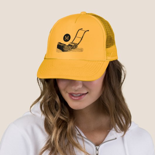 VINTAGE ILLUSTRATIE Lawn Mower Monogram Pet (In situ)