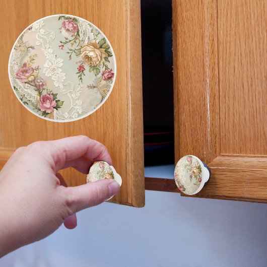 Vintage Kant en Rozen Keramische Knop