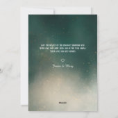 Vintage kerst slee met geschenken en groen feestdagenkaart (Achterkant)