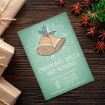Vintage kerstcadeaufeest kaart<br><div class="desc">Dit elegante en oogstjaar kerstfeest is perfect voor de vakantie. Het bevat met de hand getekende, geïllustreerde kerstgordels, holbessen, visblad en papier. Het kleurenschema omvat retro groen, wit, golden tan, rood, en blauwgroen groen. Het doet denken aan een betere tijd en zal zeker gevoelens van nostalgie aanhalen in je familie...</div>