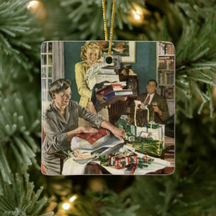 Vintage Kerstmis, Happy Family Wrapping Gifts Keramisch Ornament