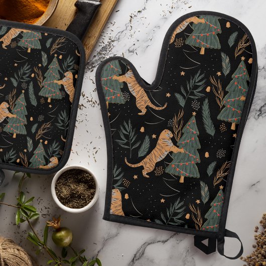 Vintage kersttijger met kerstboom zwart ovenwant & pannenlap set