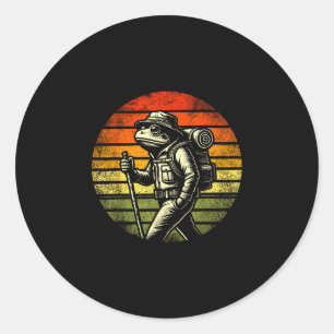 Vintage kikker wandel natuur liefhebbers avontuur  ronde sticker