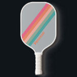 Vintage Lila Charme Strepen met Naam Pickleball Paddle<br><div class="desc">Stap in een wereld van tijdloze elegantie met de Vintage Lilac Charm Stripes with Name Pickleball Paddle. Zachte, gedempte lila strepen weven zich over het oppervlak en roepen de zachte gratie op van een oude tuin die door zonlicht wordt gekust. Je naam, elegant gegraveerd, voegt een persoonlijke touch toe aan...</div>