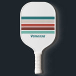 Vintage Mint Regenboog Overdwars Gestreepd met Naa Pickleball Paddle<br><div class="desc">Vintage Mint Rainbow Across Striping met naam Pickleball Paddle roept frisse, levendige energie op met zachte, vibrerende tinten die beweging en ritme op het veld suggereren. Het vloeiende ontwerp brengt persoonlijkheid en flair naar elke rally, waardoor elke wedstrijd verandert in een geestdriftige uiting van individualiteit. Perfect voor spelers die graag...</div>