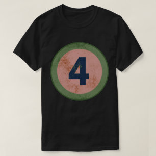 Vintage Nummer 4 Met Afgeplatte Afwerking T-shirt