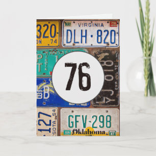 Vintage nummerplaten voor 76ste verjaardag kaart