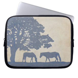 Vintage paardenweddenschap met blauw en ivoor laptop sleeve