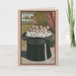 Vintage partijen van babys in een hoog pet kaart