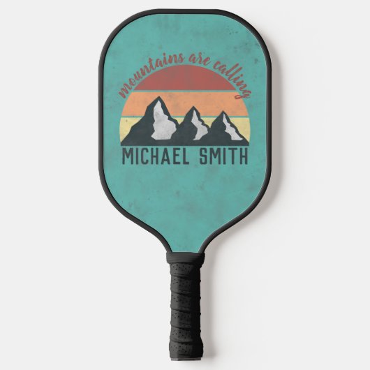 Vintage pastels mountains are calling monogram pickleball paddle (Voorkant)