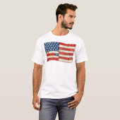 Vintage Patchwork Amerikaanse Vlag | Patriottische T-shirt (Voorkant volledig)