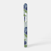 Vintage Pattern with Stylized Blueberries iPhone 16 Hoesje (Linkerkant)