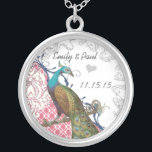 Vintage Peacock Jubileum Ketting<br><div class="desc">De Kettingen van de Weddenschap van het huwelijk van het huwelijk - om achtergrondkleur te veranderen - klik aanpassen - geef uit - kies laatste hulpmiddel in daling onderaan menu en kies van één van de getoonde kleuren of ga uw rgb hexcode voor uw kleur van de douanebruiloft in -...</div>
