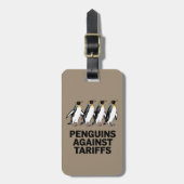Vintage Pinguïns Protesteren Tegen Tarieven Grappi Bagagelabel (Voorkant verticaal)