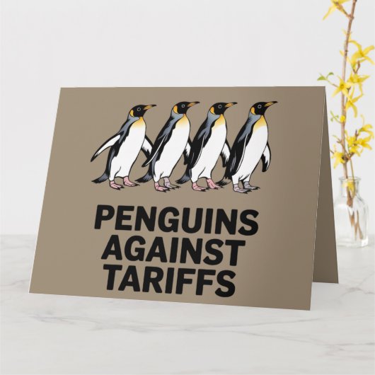 Vintage Pinguïns Protesteren Tegen Tarieven Grappi Kaart (Gele Bloem)