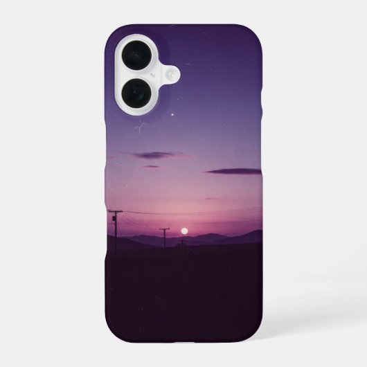 Vintage Plum Schemering iPhone 16 Hoesje (Achterkant)