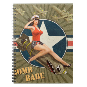 Vintage poster met een pin-up meisje op bom. abstr notitieboek