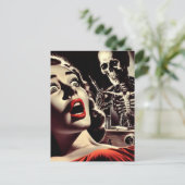 Vintage Pulp Horror Vrouw Briefkaart (Staand voorkant)