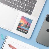 Vintage Reizen Chicago Sunset Skyline Cityscape Sticker (Laptop met iPhone)