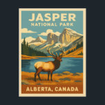 Vintage Reizen Jasper Nationaal Park Retro Graphic Briefkaart<br><div class="desc">Ontsnap naar de adembenemende wildernis van Jasper National Park met dit vintage op reizen geïnspireerde briefkaart. Met ruige bergtoppen,  serene meren en weelderige bossen,  vangt dit stuk de tijdloze schoonheid van het iconische nationale park van Canada in een retro-esthetiek die doet denken aan klassieke reisposters van weleer.</div>