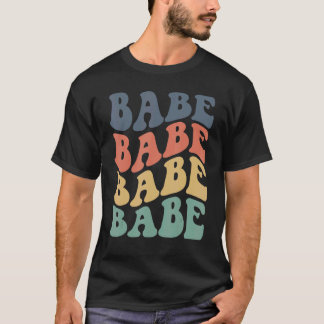 Vintage Retro Babe Bruidsmeisje Bruiloft Uitnodigi T-shirt