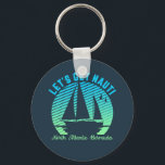 Vintage Retro Bermuda Sailing Laten we Nauti halen Sleutelhanger<br><div class="desc">en retro oceaanreisontwerp voor hen die graag naar de zeilen gaan en het zee op een zeilboot verkennen. Koel- en geweldige koopwaar voor zeevarenden, vissers, kapitein van het schip of kapitein van het schip. Ideaal voor zeilclublid en recreatieve zomerliefhebber. Draag op je volgende zeilvakantie of vakantie op het strand. Eenvoudig...</div>