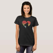 Vintage Retro Doberman Heart Silhouette Valentine' T-shirt (Voorkant volledig)