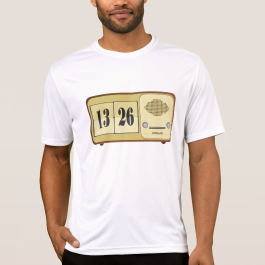Vintage Retro Flip Klok Radio T-shirt (Voorkant)