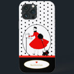Vintage Retro Lady Scottie Dog Case-Mate iPhone Case<br><div class="desc">Met een  retro-design van een stijlvolle dame en haar Scottie dog. Gedaan in klassiek rood en zwart,  geaccentueerd met zwarte poka stippen op een witte achtergrond en gepersonaliseerd met jouw naam in gouden kleurtekst. Maakt een groot geschenk voor verjaardag,  afstuderen,  feestdagen,  Kerstmis en nog veel meer!</div>