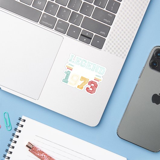 Vintage Retro Legend Since 1973 Sticker (Laptop met iPhone)