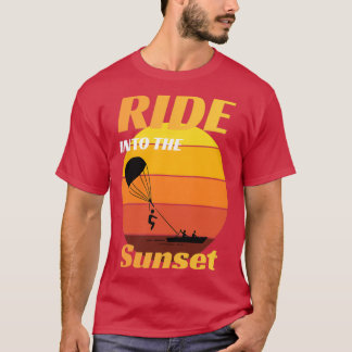 Vintage Retro Parasailing Parachuting Gift T-shirt